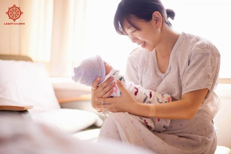 mơ vợ đẻ con trai